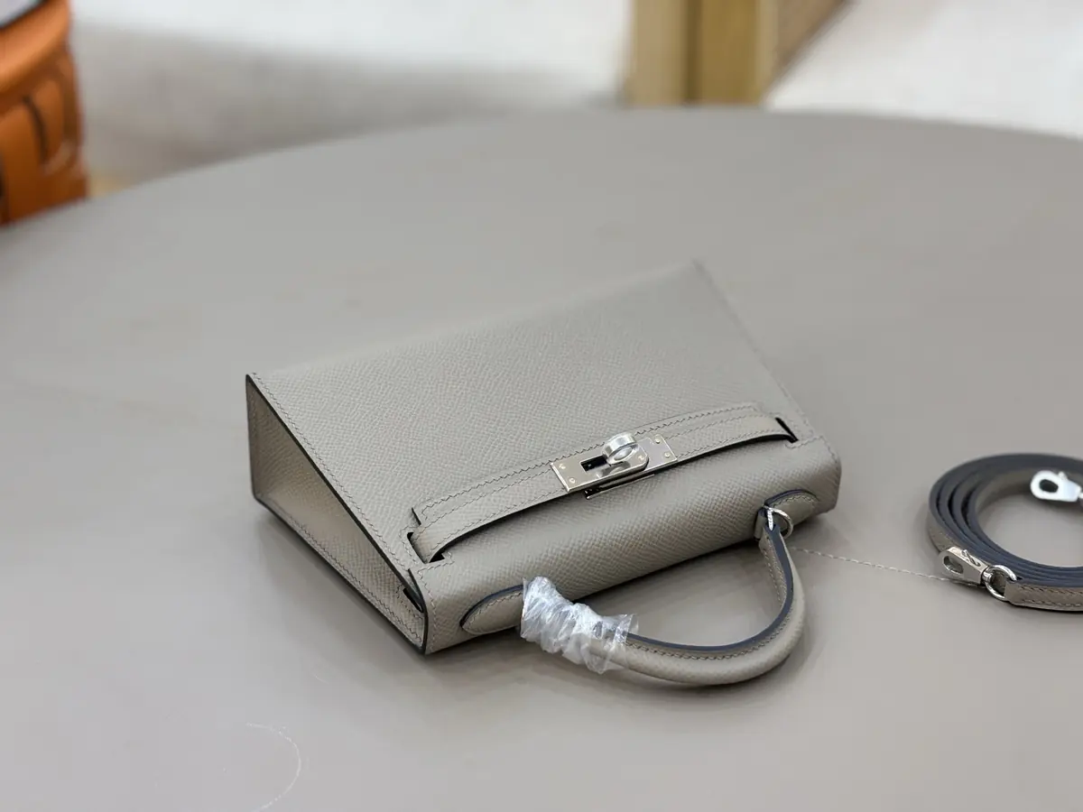 Hermes Style Leather Bag Lookbook Reference image 4