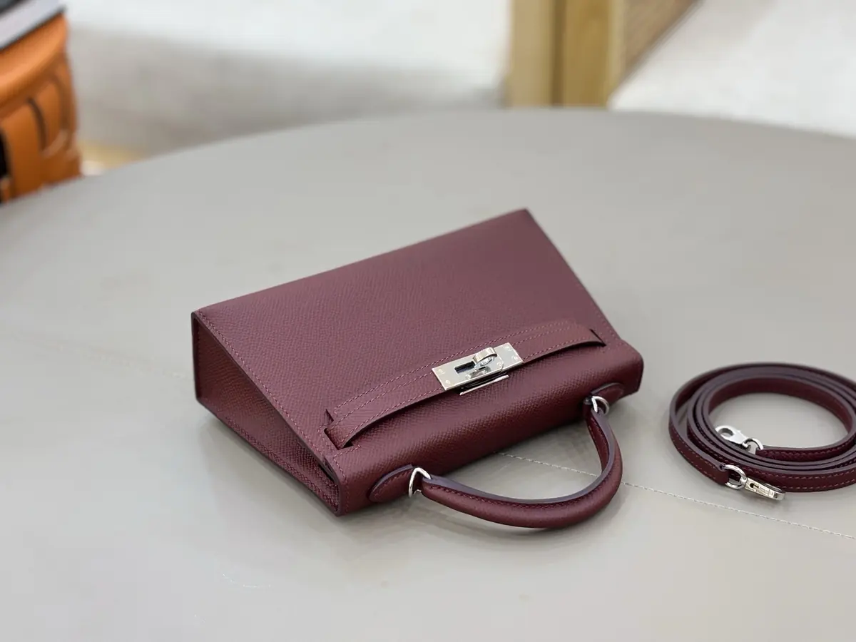 Hermes Style Leather Bag Lookbook Reference image 4