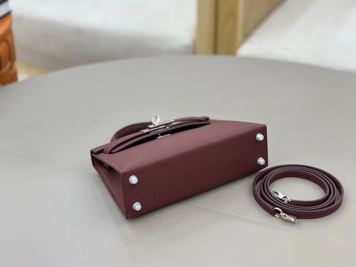 Hermes Style Leather Bag Lookbook Reference image 5