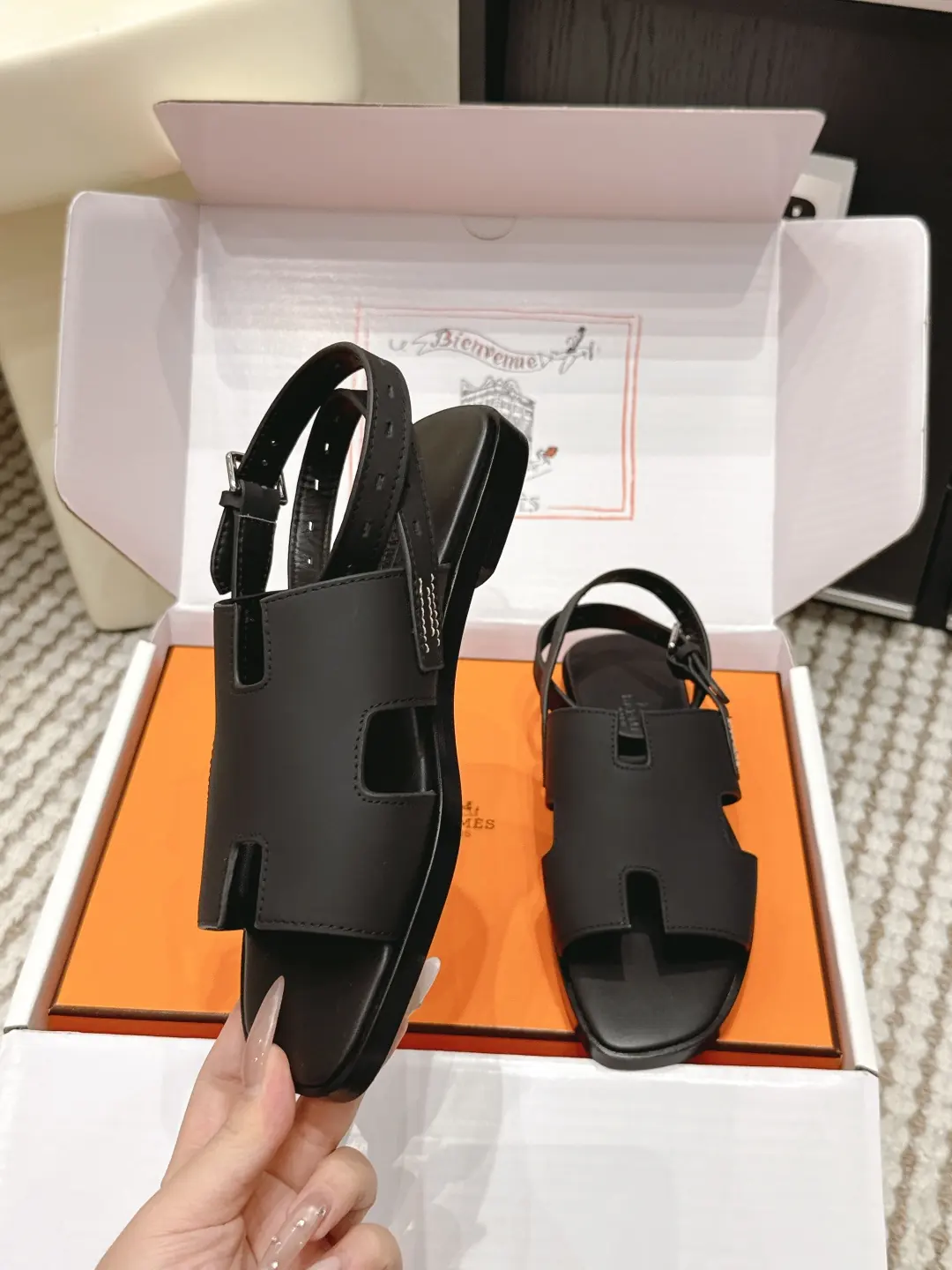 Hermes Style Leather Women's Shoes Lookbook Reference image 5