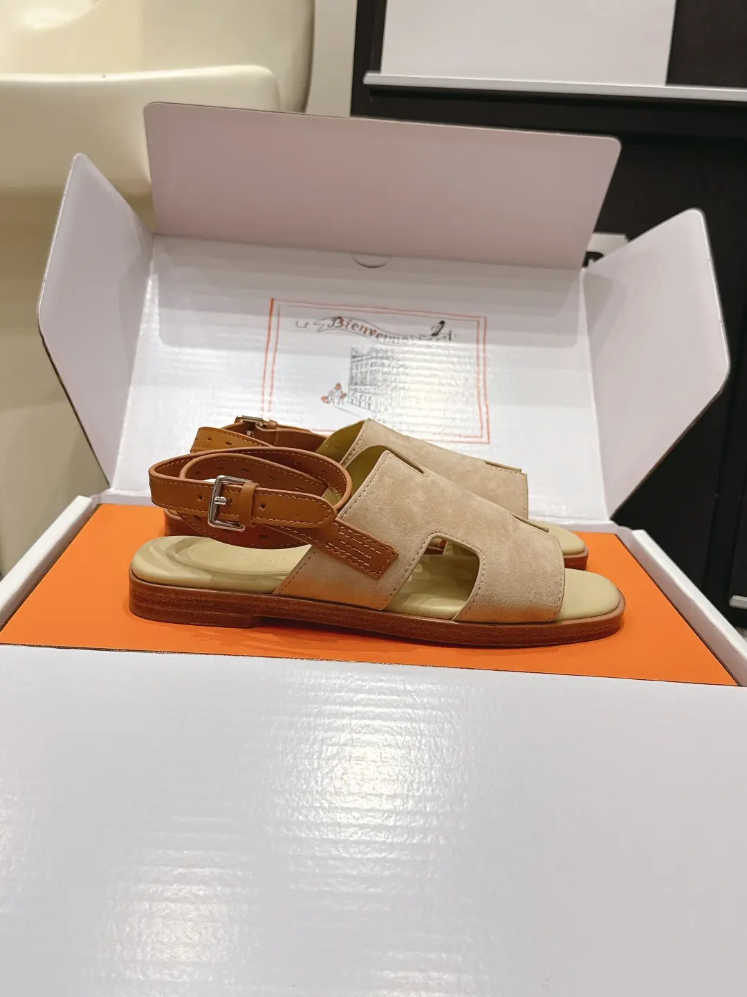 Hermes Style Leather Women's Shoes Lookbook Reference image 2