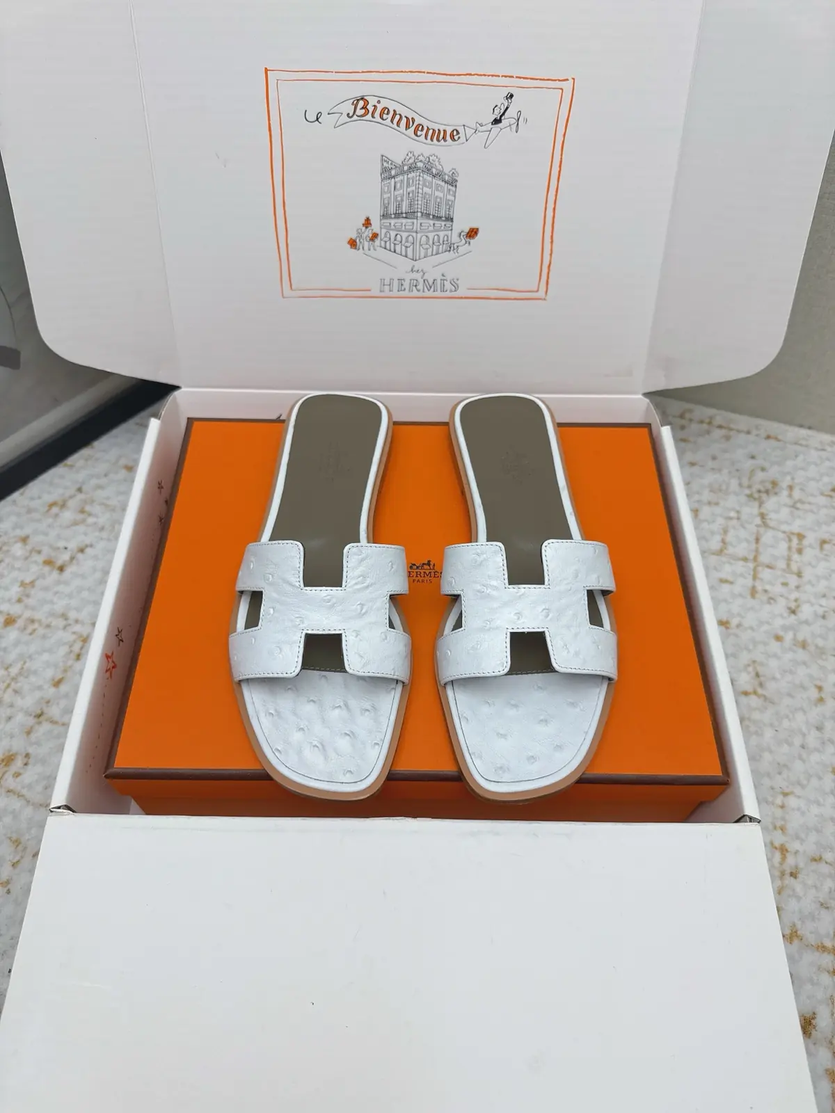 Hermes Style Pink Leather Women's Shoes Lookbook Reference image 1