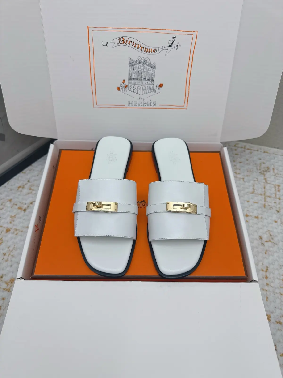 Hermes Style Pink Leather Women's Shoes Lookbook Reference image 1