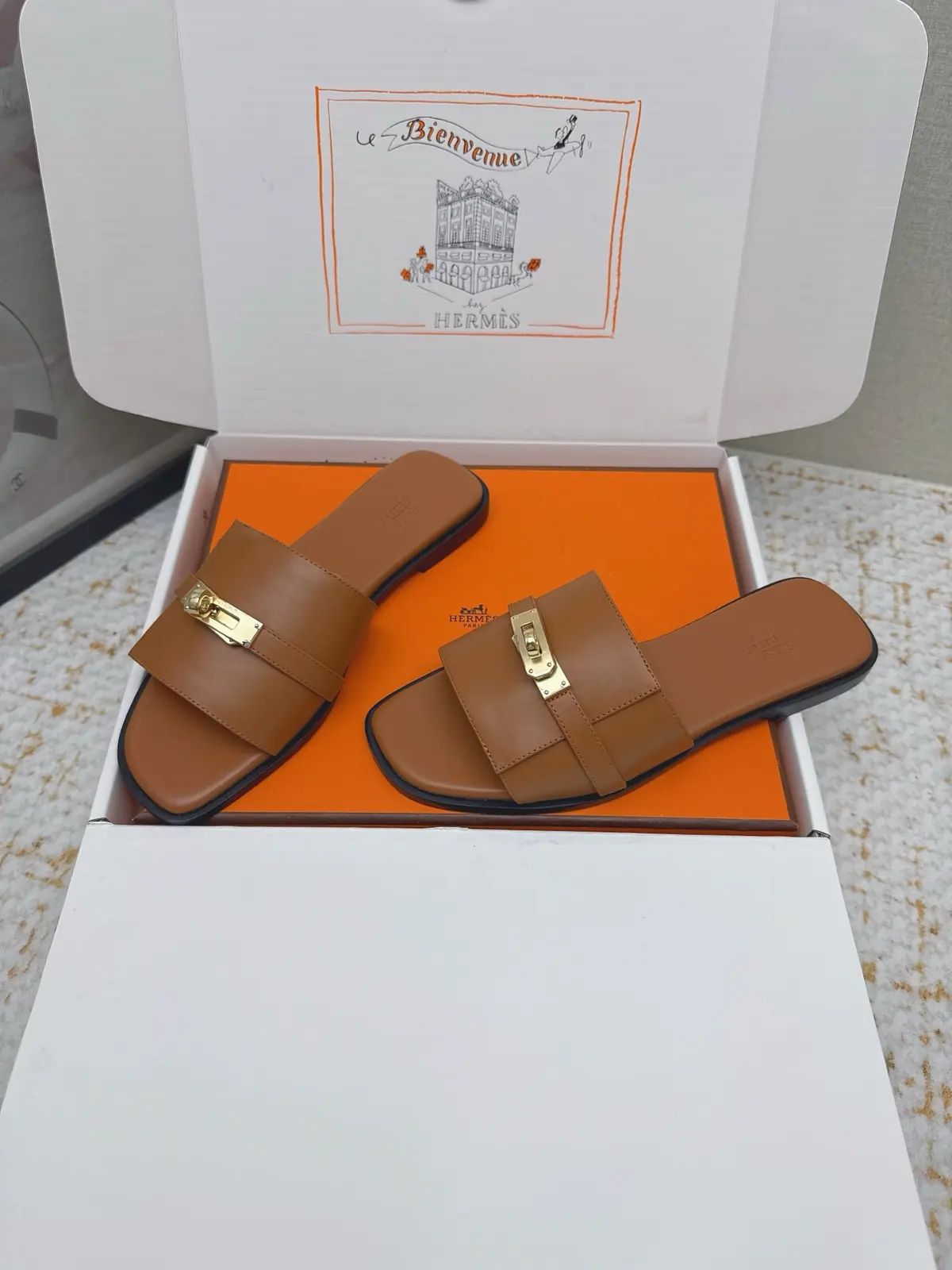 Hermes Style Pink Leather Women's Shoes Lookbook Reference image 3
