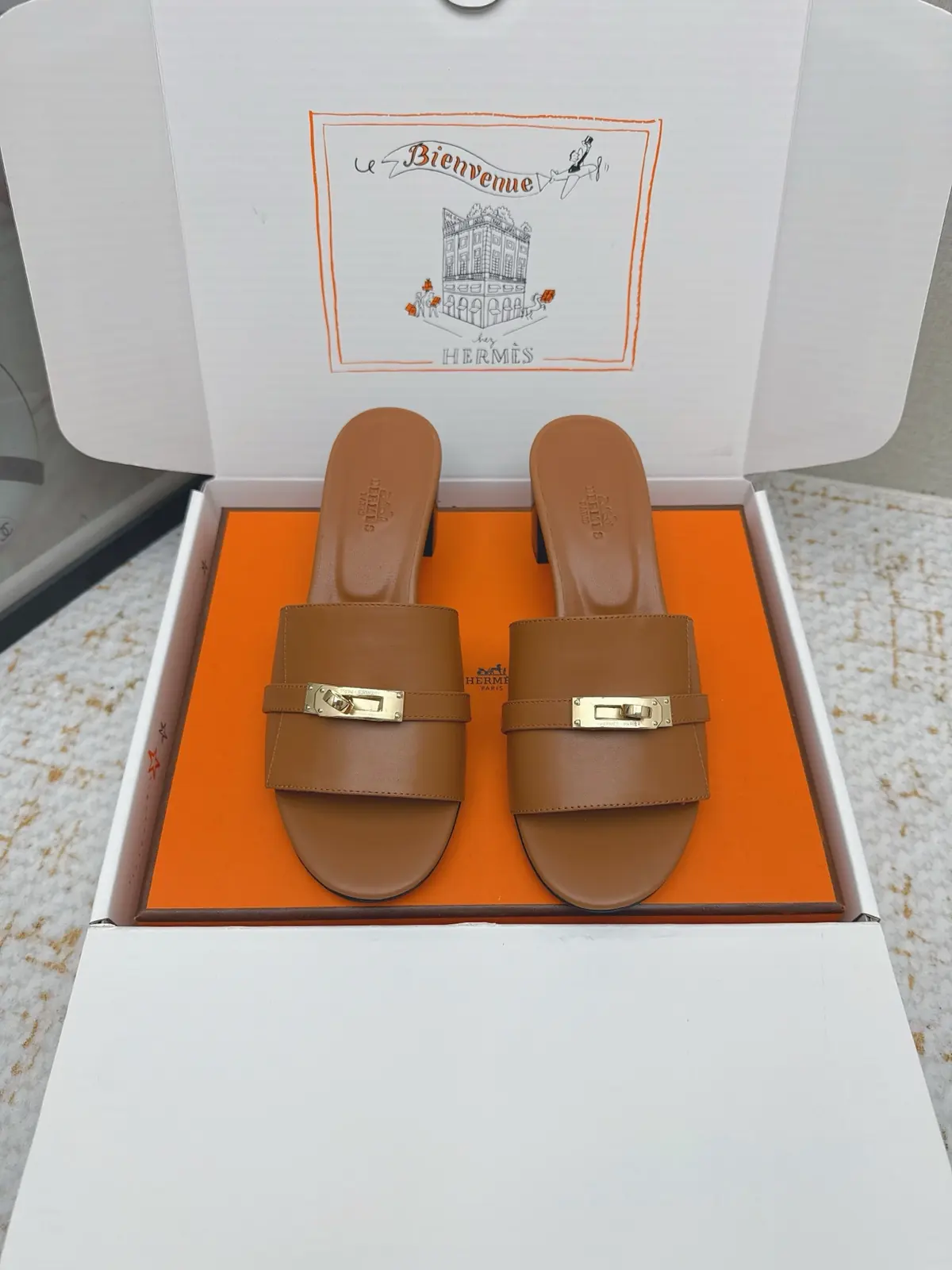 Hermes Style Pink Leather Women's Shoes Lookbook Reference image 1