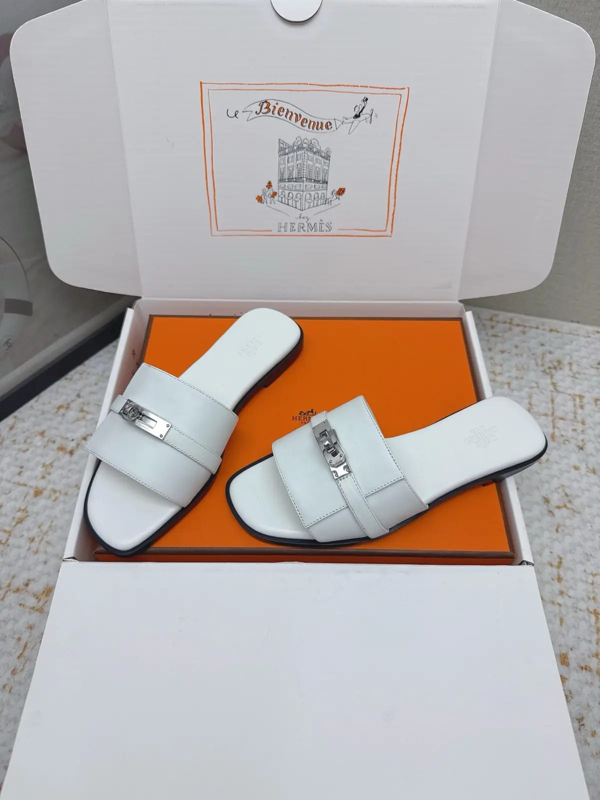 Hermes Style Pink Leather Women's Shoes Lookbook Reference image 3