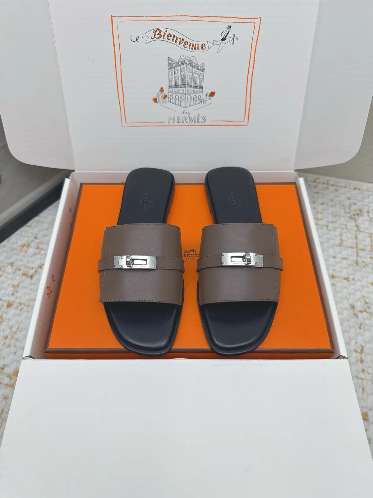 Hermes Style Pink Leather Women's Shoes Lookbook Reference image 1