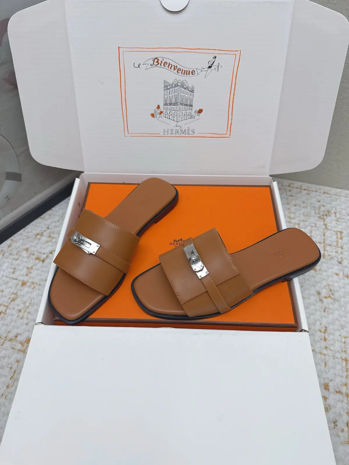 Hermes Style Pink Leather Women's Shoes Lookbook Reference image 3