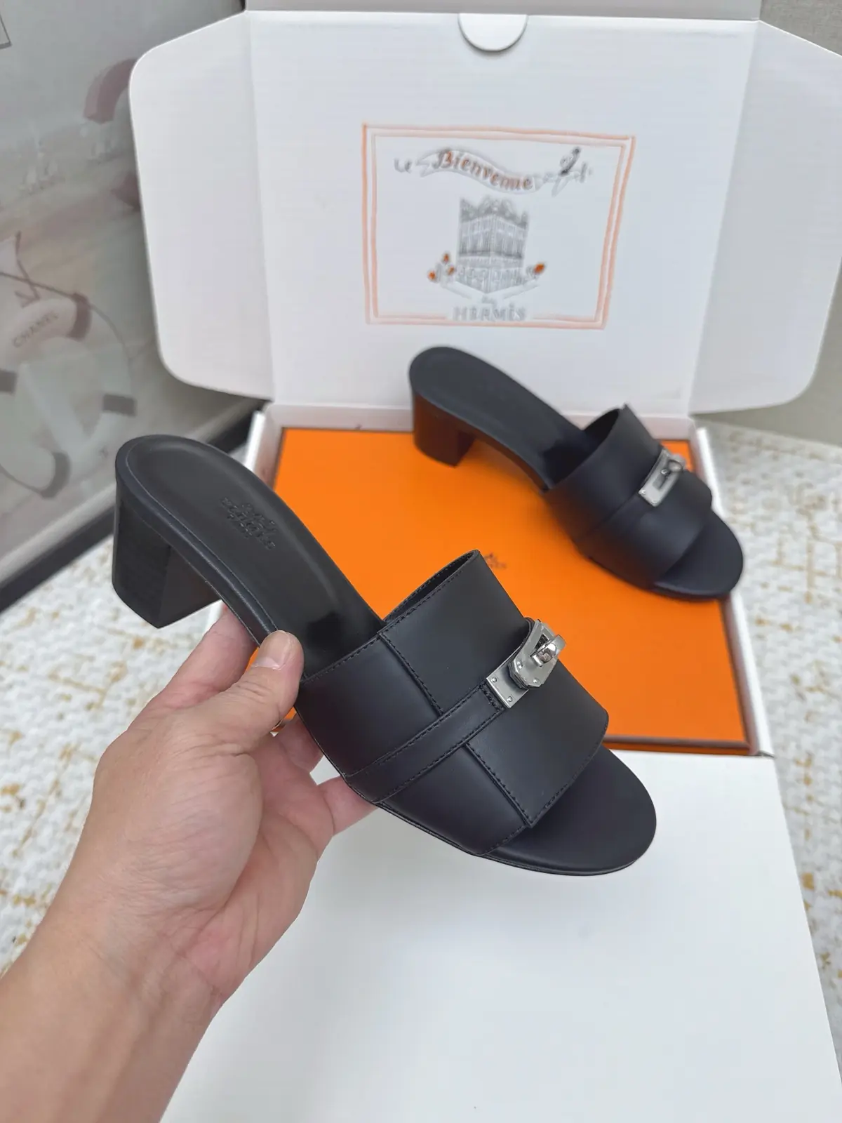 Hermes Style Pink Leather Women's Shoes Lookbook Reference image 5