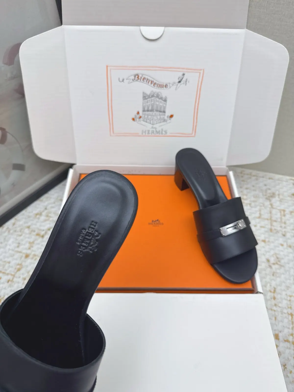 Hermes Style Pink Leather Women's Shoes Lookbook Reference image 6