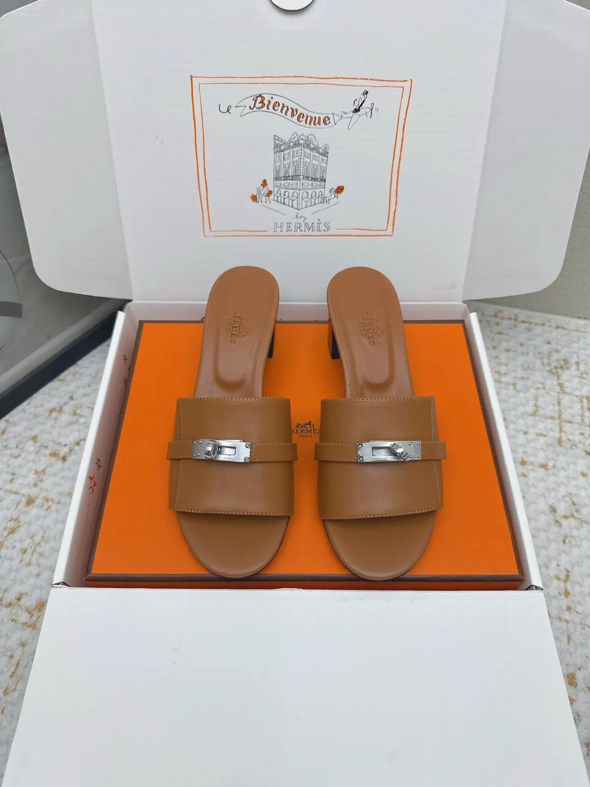 Hermes Style Pink Leather Women's Shoes Lookbook Reference image 1