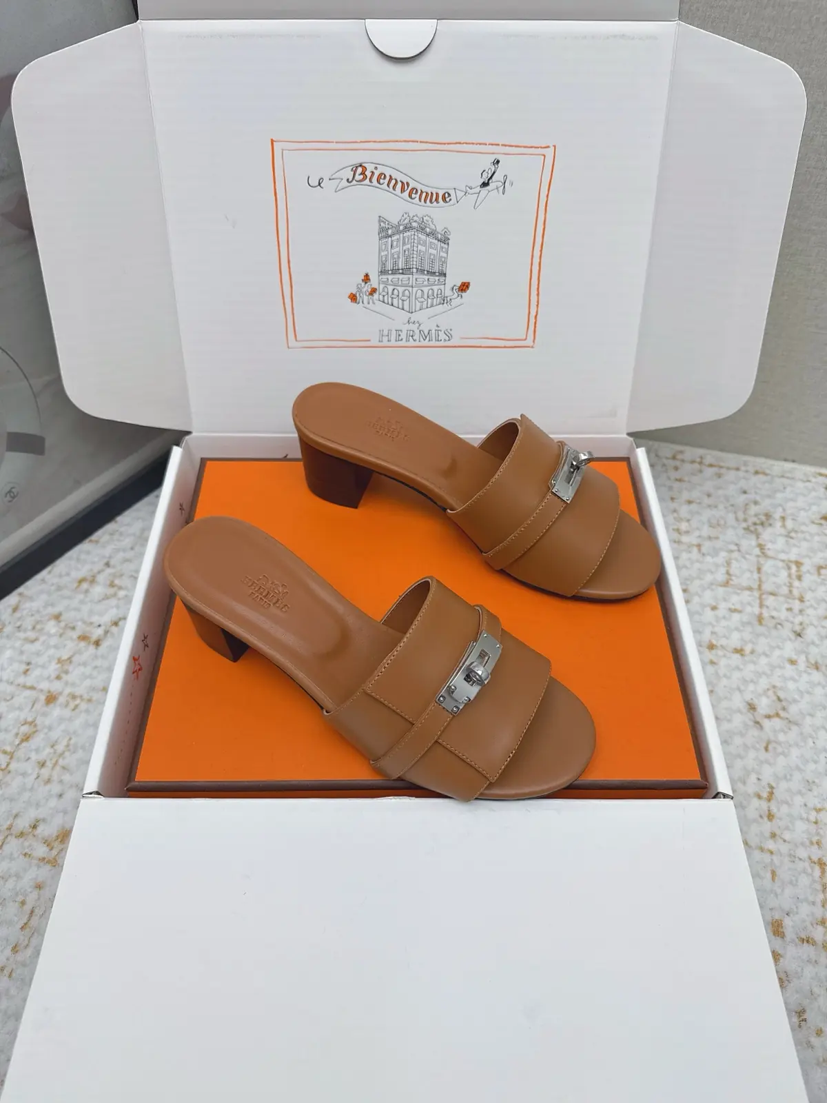 Hermes Style Pink Leather Women's Shoes Lookbook Reference image 2