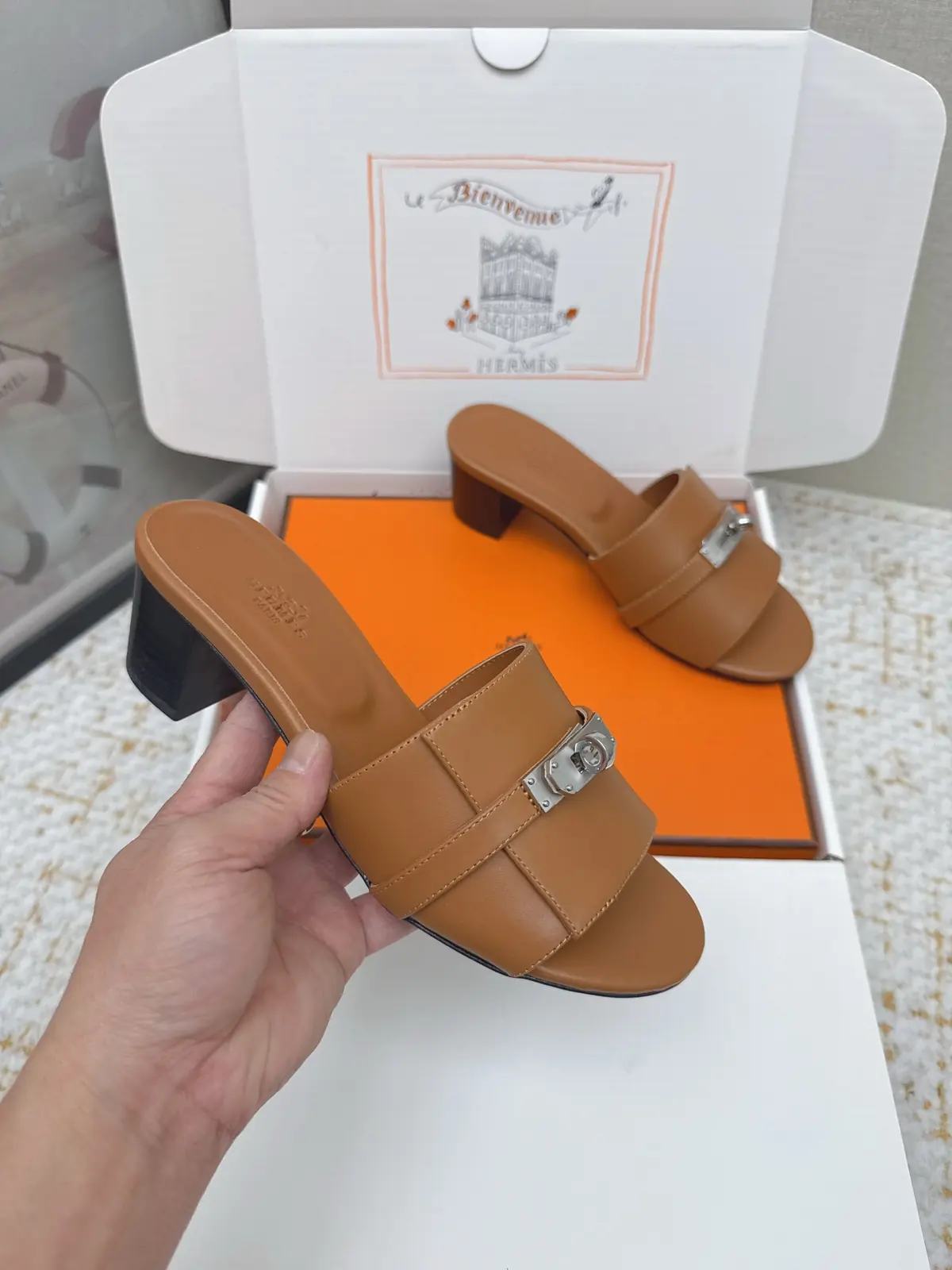 Hermes Style Pink Leather Women's Shoes Lookbook Reference image 5