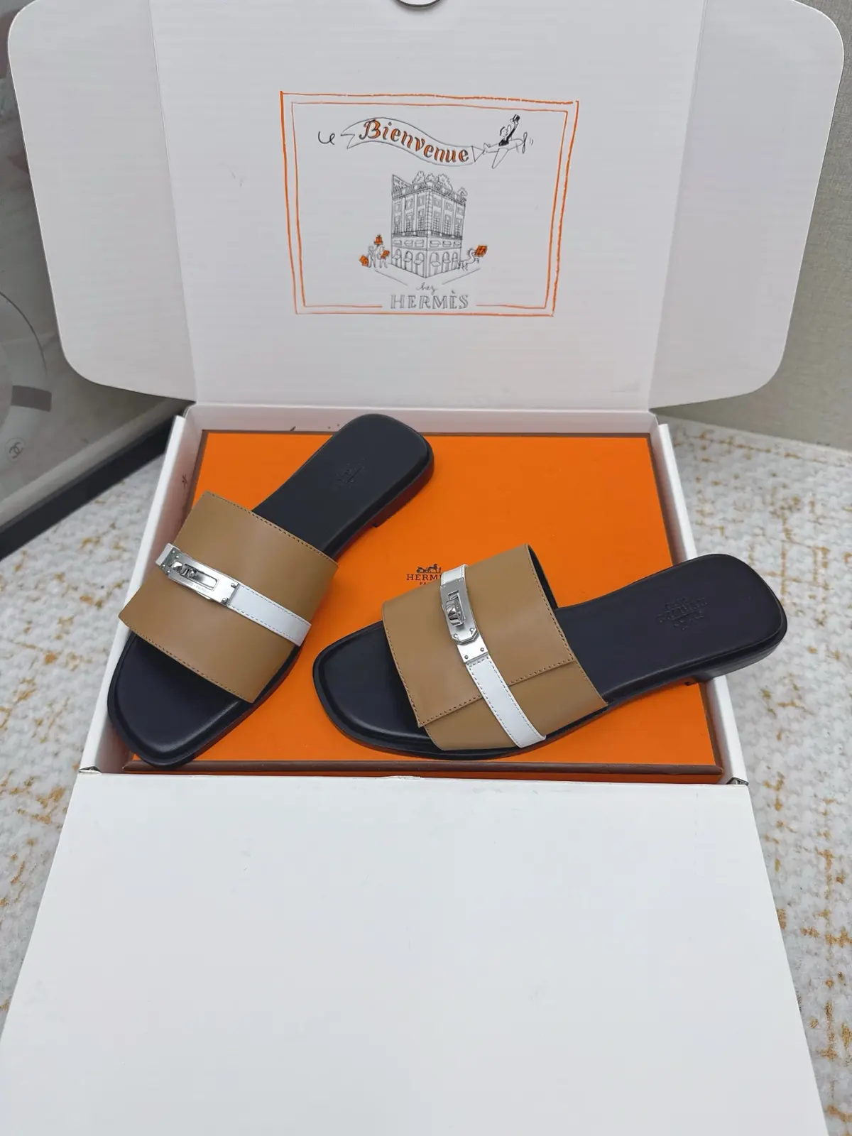 Hermes Style Pink Leather Women's Shoes Lookbook Reference image 3