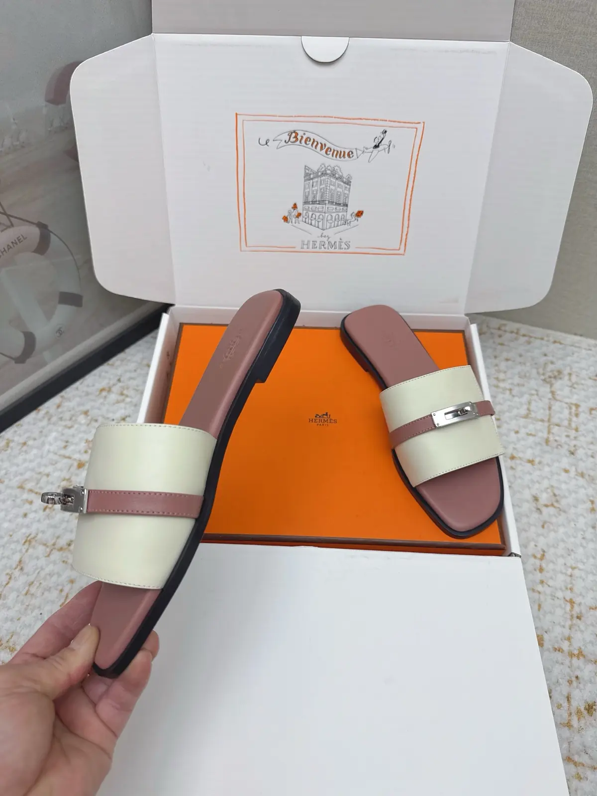 Hermes Style Pink Leather Women's Shoes Lookbook Reference image 5