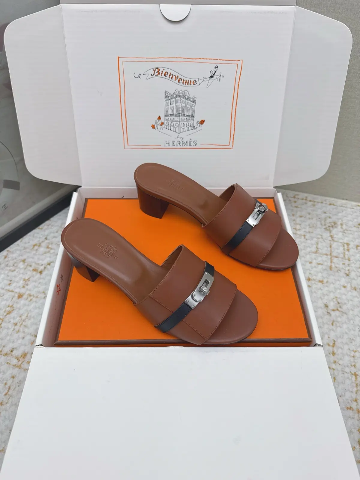 Hermes Style Pink Leather Women's Shoes Lookbook Reference image 2