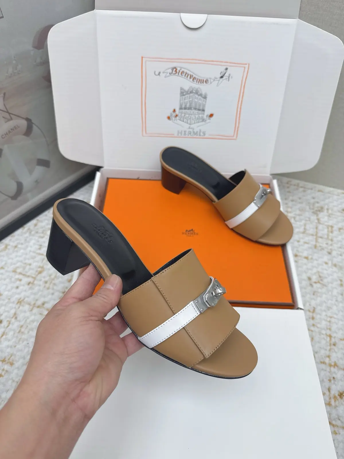 Hermes Style Pink Leather Women's Shoes Lookbook Reference image 5