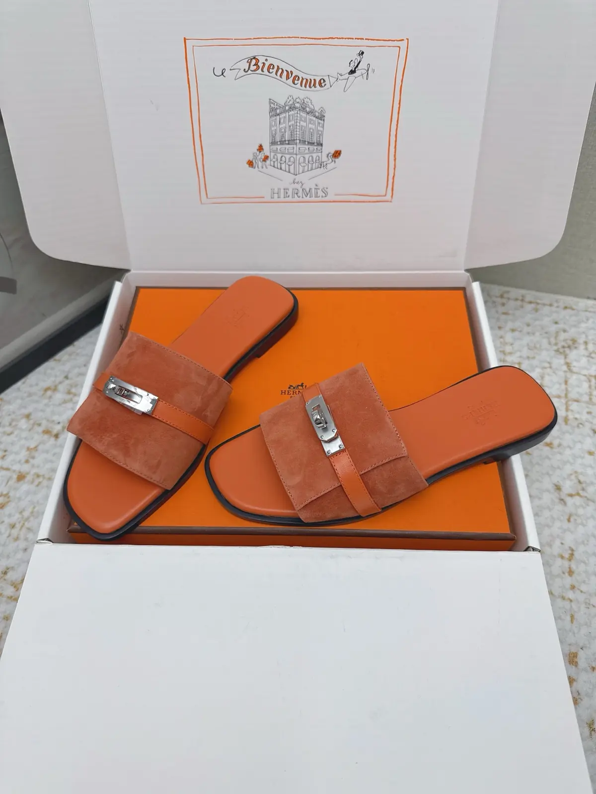 Hermes Style Pink Leather Women's Shoes Lookbook Reference image 3