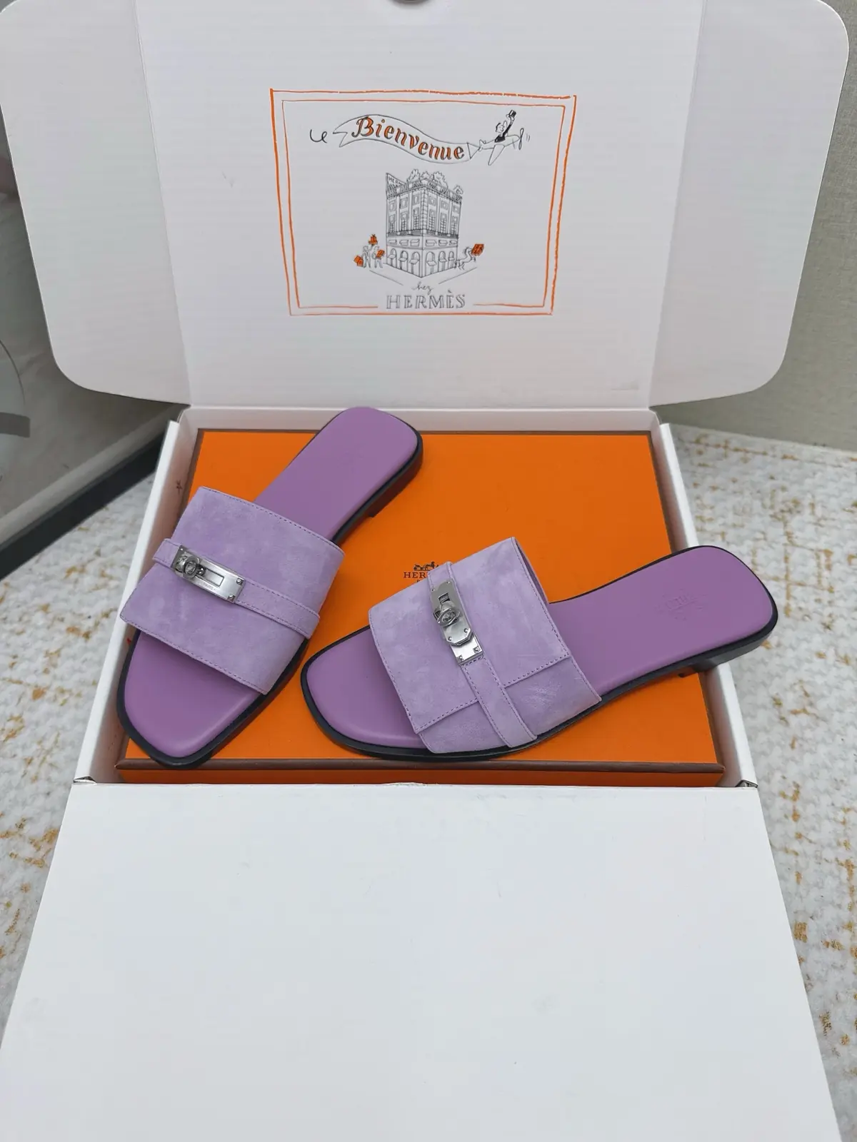 Hermes Style Pink Leather Women's Shoes Lookbook Reference image 3