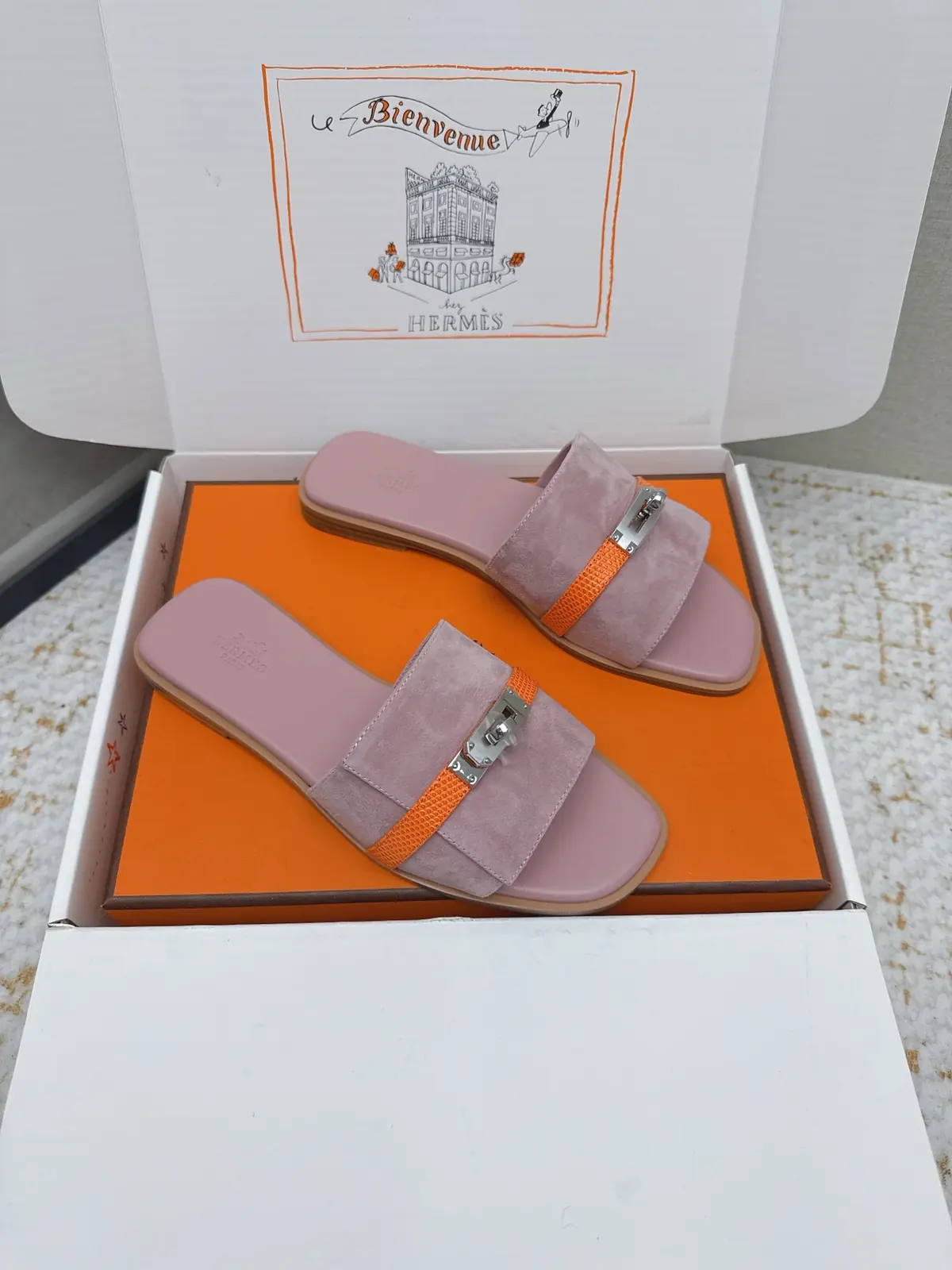 Hermes Style Pink Leather Women's Shoes Lookbook Reference image 2