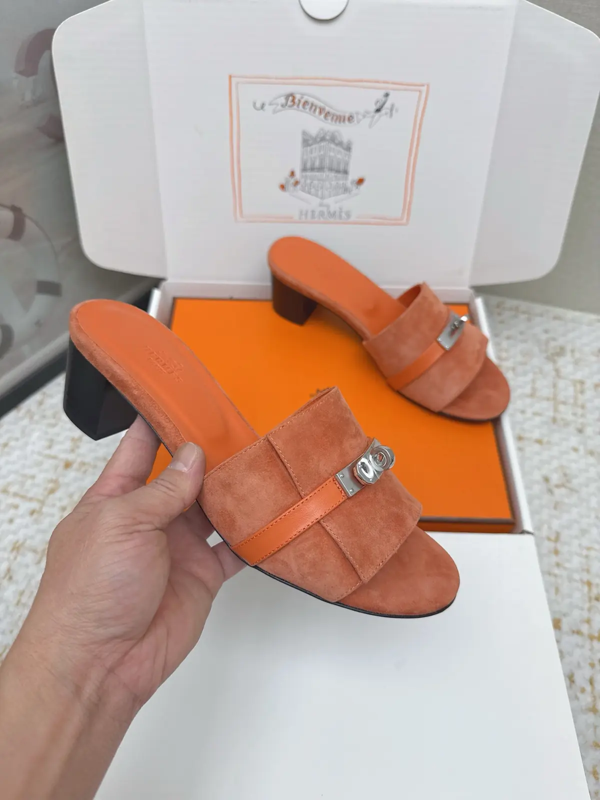 Hermes Style Pink Leather Women's Shoes Lookbook Reference image 5