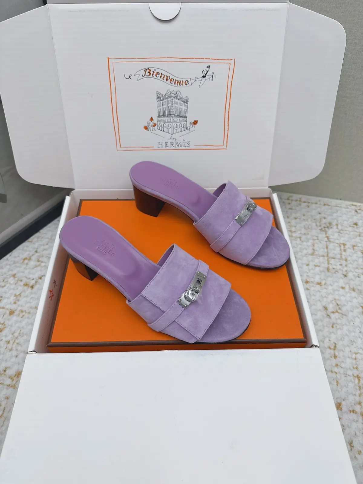 Hermes Style Pink Leather Women's Shoes Lookbook Reference image 2
