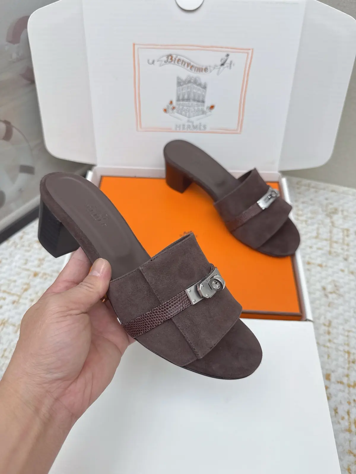 Hermes Style Pink Leather Women's Shoes Lookbook Reference image 5