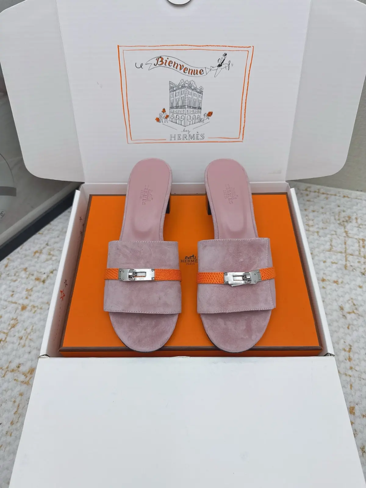 Hermes Style Pink Leather Women's Shoes Lookbook Reference image 1
