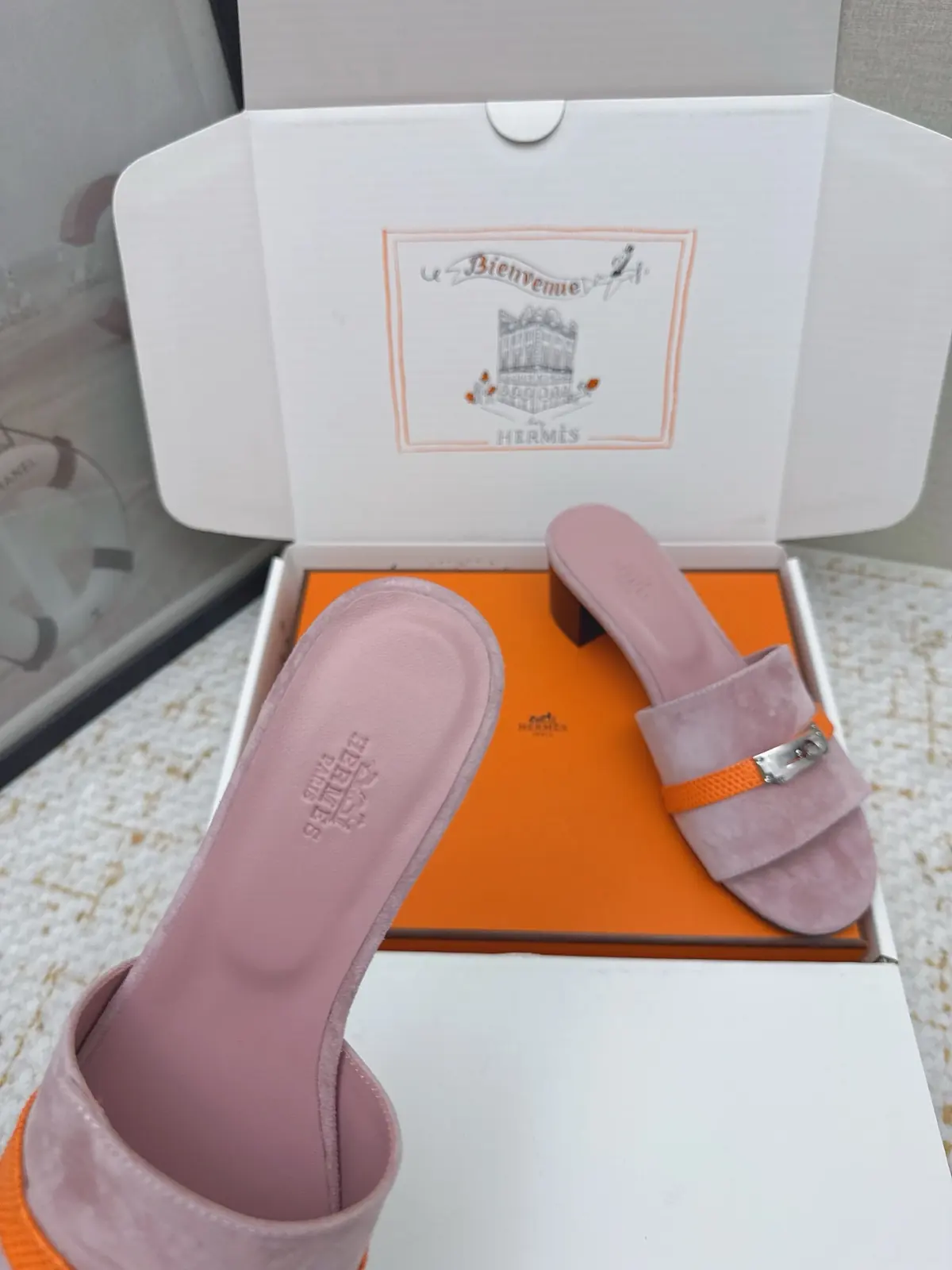 Hermes Style Pink Leather Women's Shoes Lookbook Reference image 6