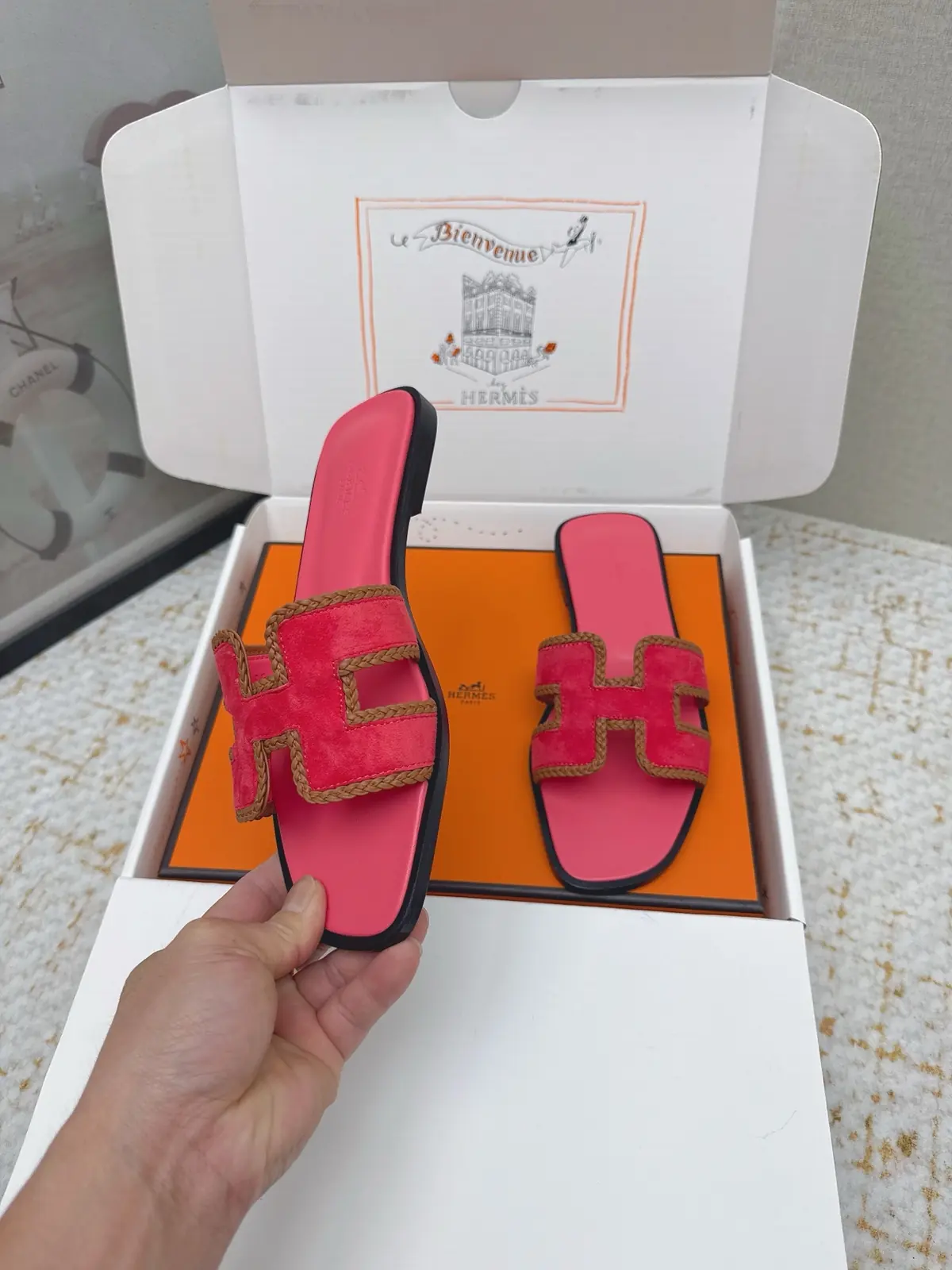 Hermes Style Pink Leather Women's Shoes Lookbook Reference image 4