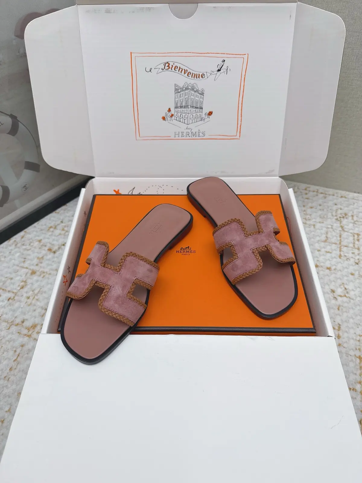 Hermes Style Pink Leather Women's Shoes Lookbook Reference image 5
