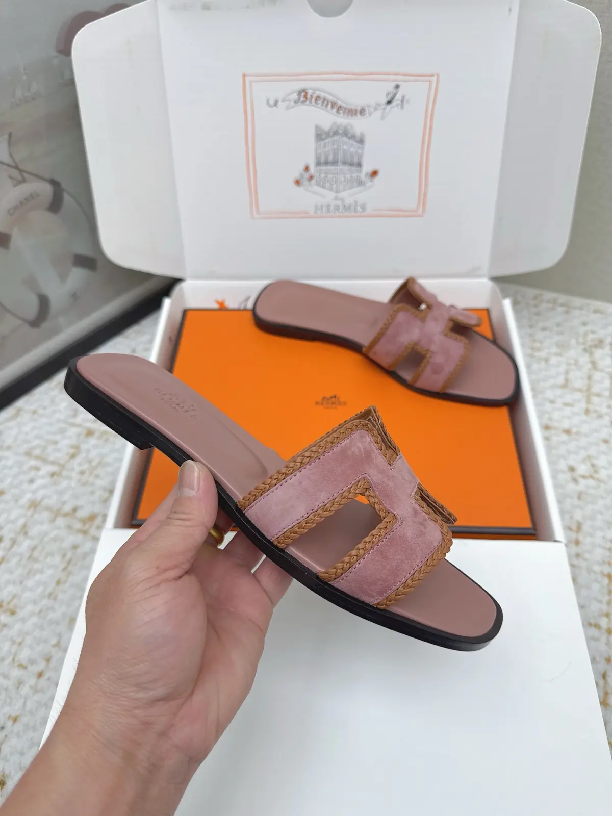 Hermes Style Pink Leather Women's Shoes Lookbook Reference image 6