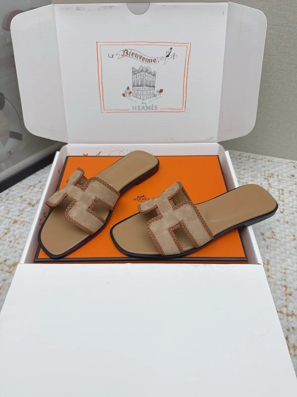Hermes Style Pink Leather Women's Shoes Lookbook Reference image 3