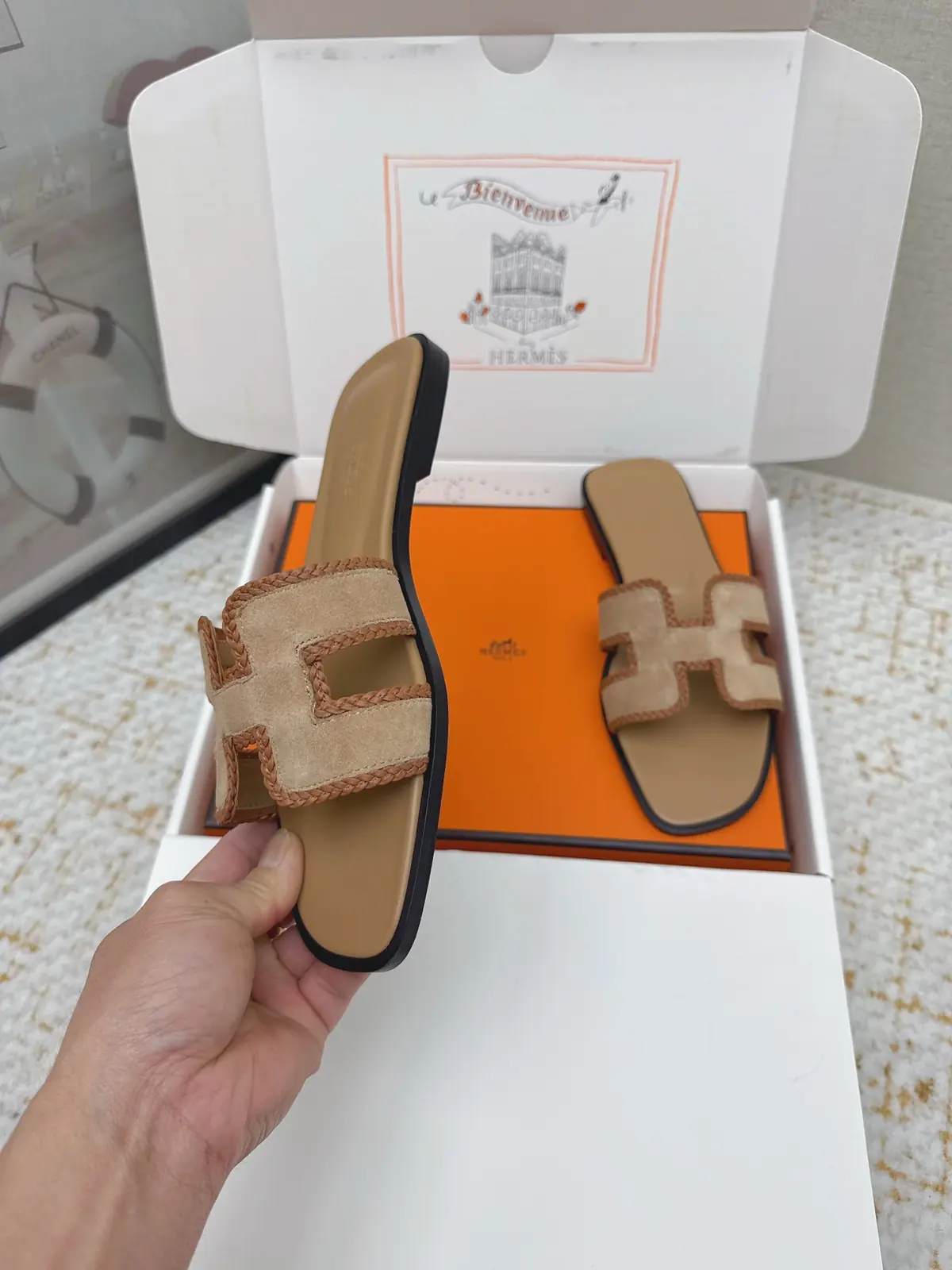 Hermes Style Pink Leather Women's Shoes Lookbook Reference image 4