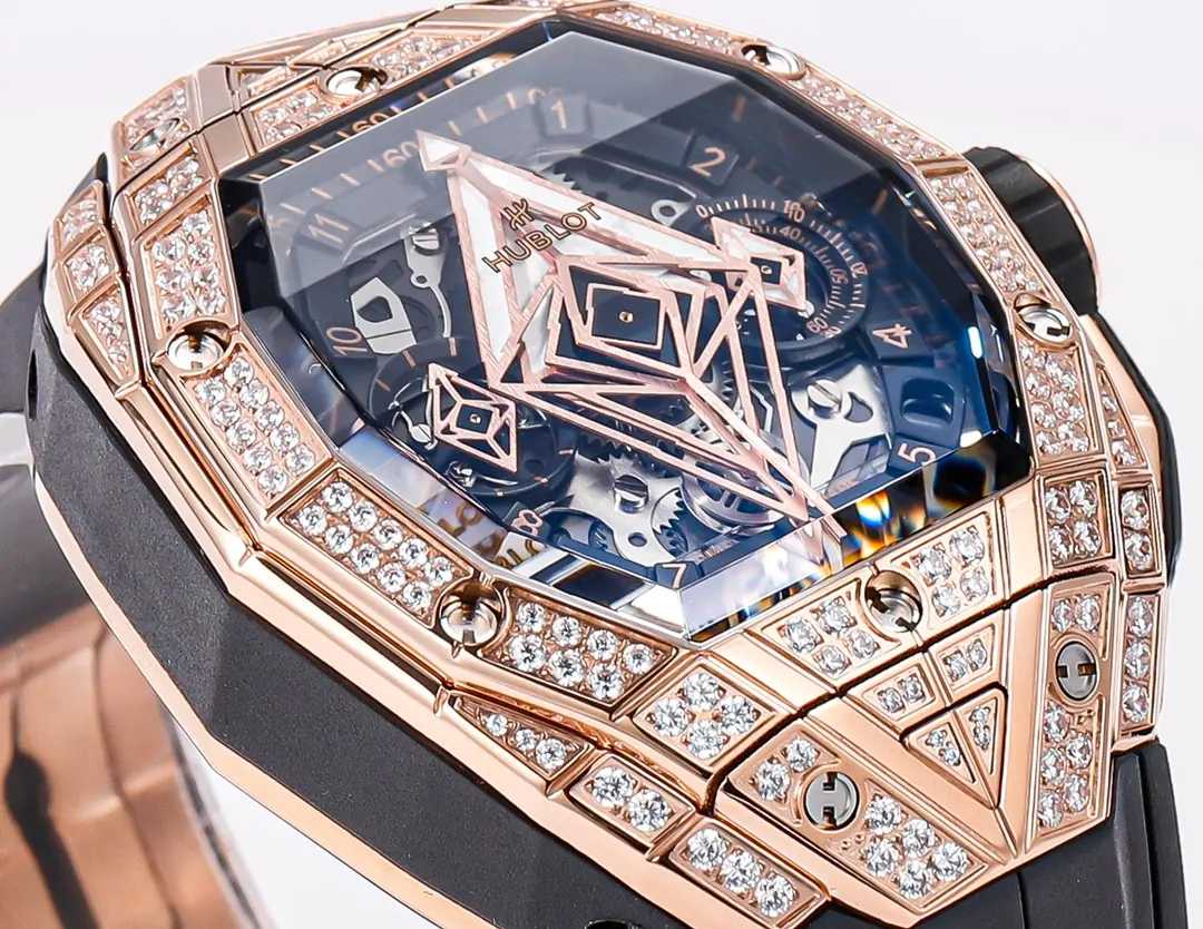 Hublot (恒宝） Style Beige Watches Lookbook Reference image 3