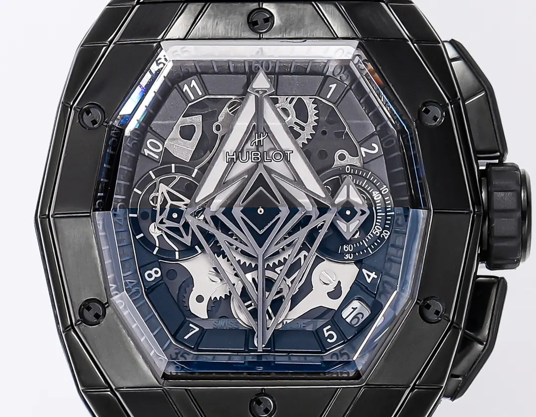 Hublot (恒宝） Style Beige Watches Lookbook Reference image 3