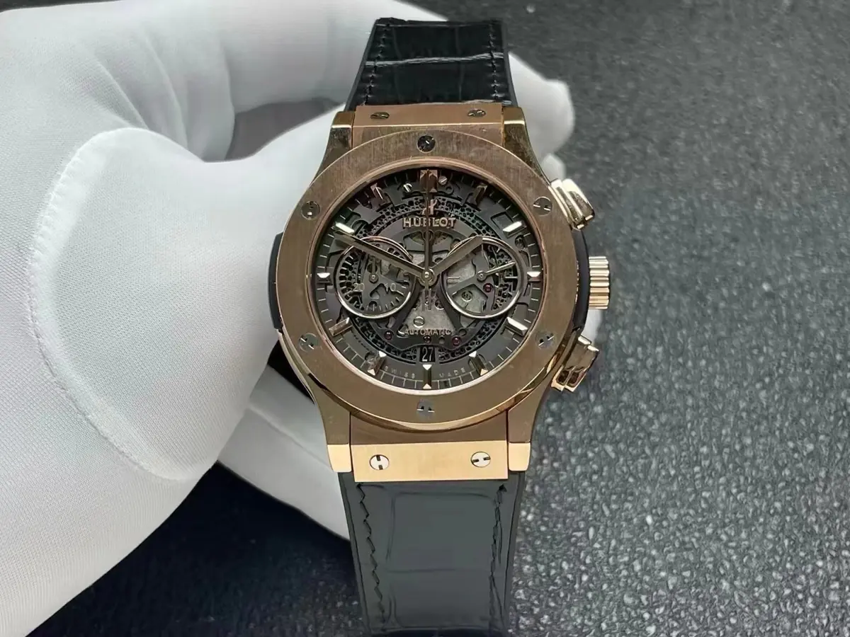 Hublot (恒宝） Style Blue Watches Lookbook Reference image 1