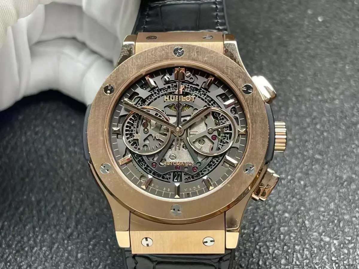 Hublot (恒宝） Style Blue Watches Lookbook Reference image 3