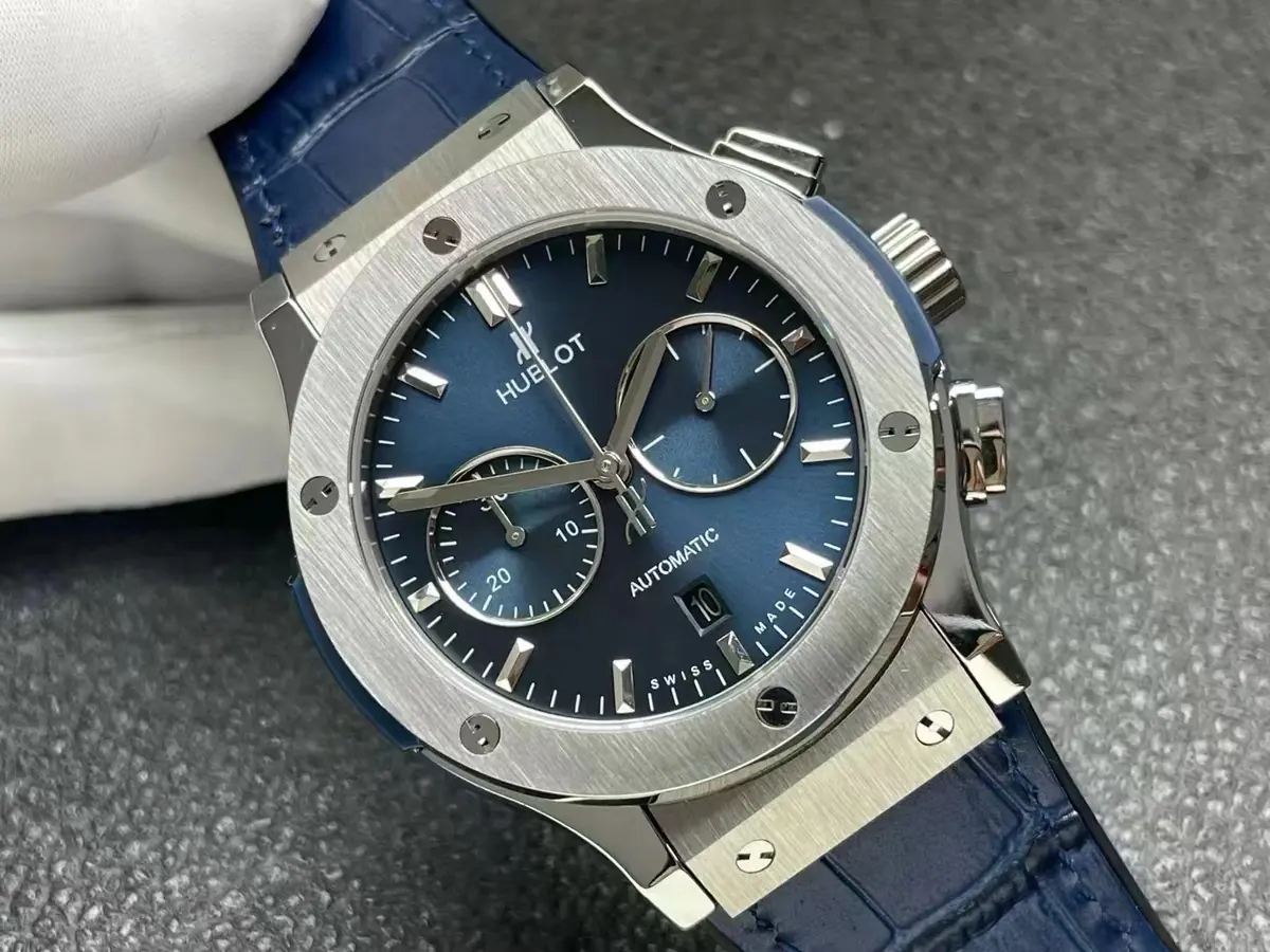 Hublot (恒宝） Style Blue Watches Lookbook Reference image 2