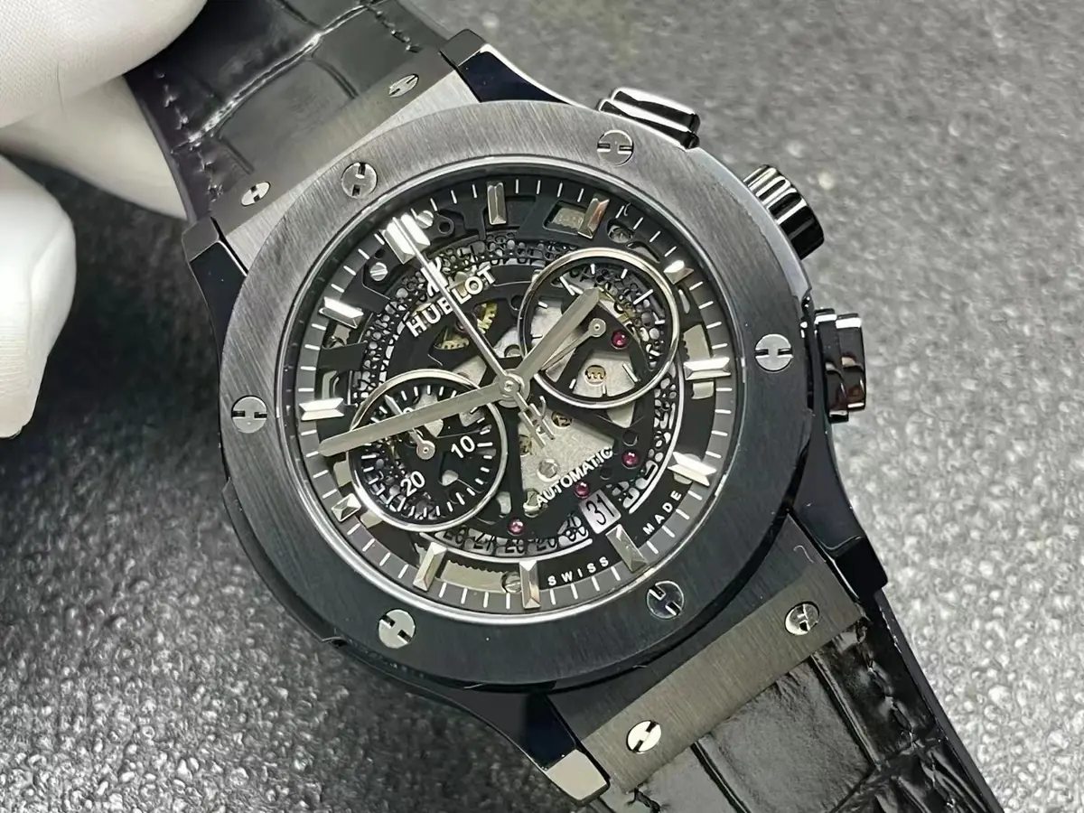 Hublot (恒宝） Style Blue Watches Lookbook Reference image 2