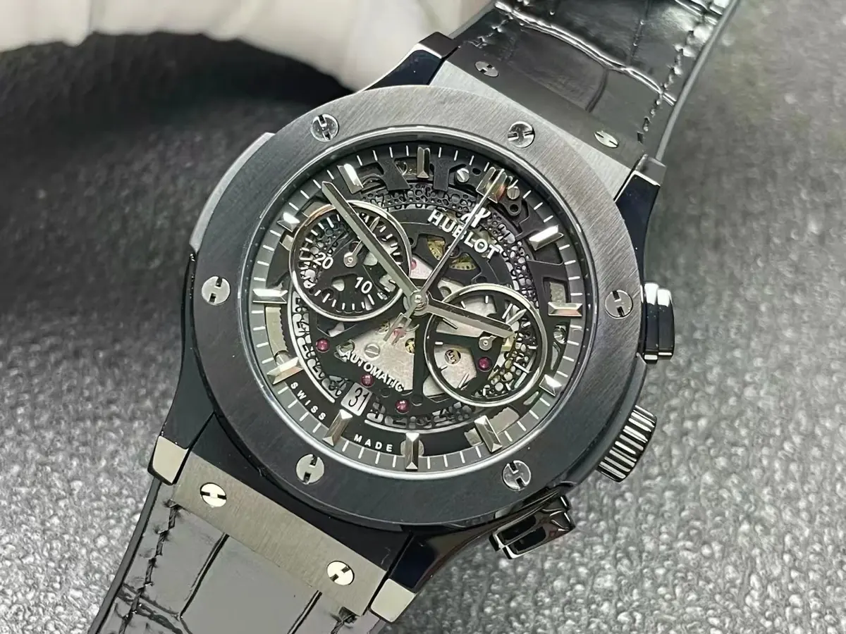 Hublot (恒宝） Style Blue Watches Lookbook Reference image 4