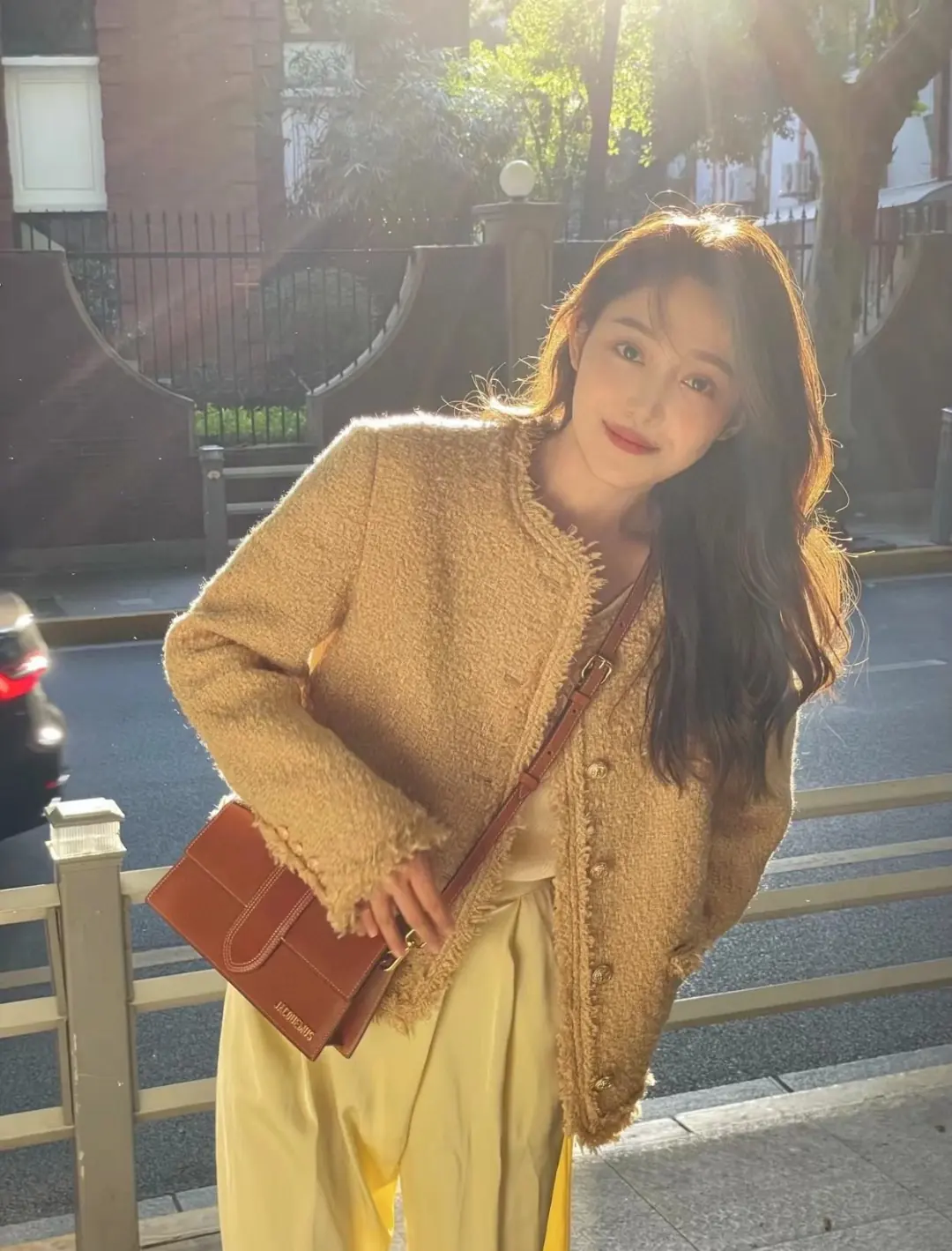 Jacquemus Style Bag Lookbook Reference image 4