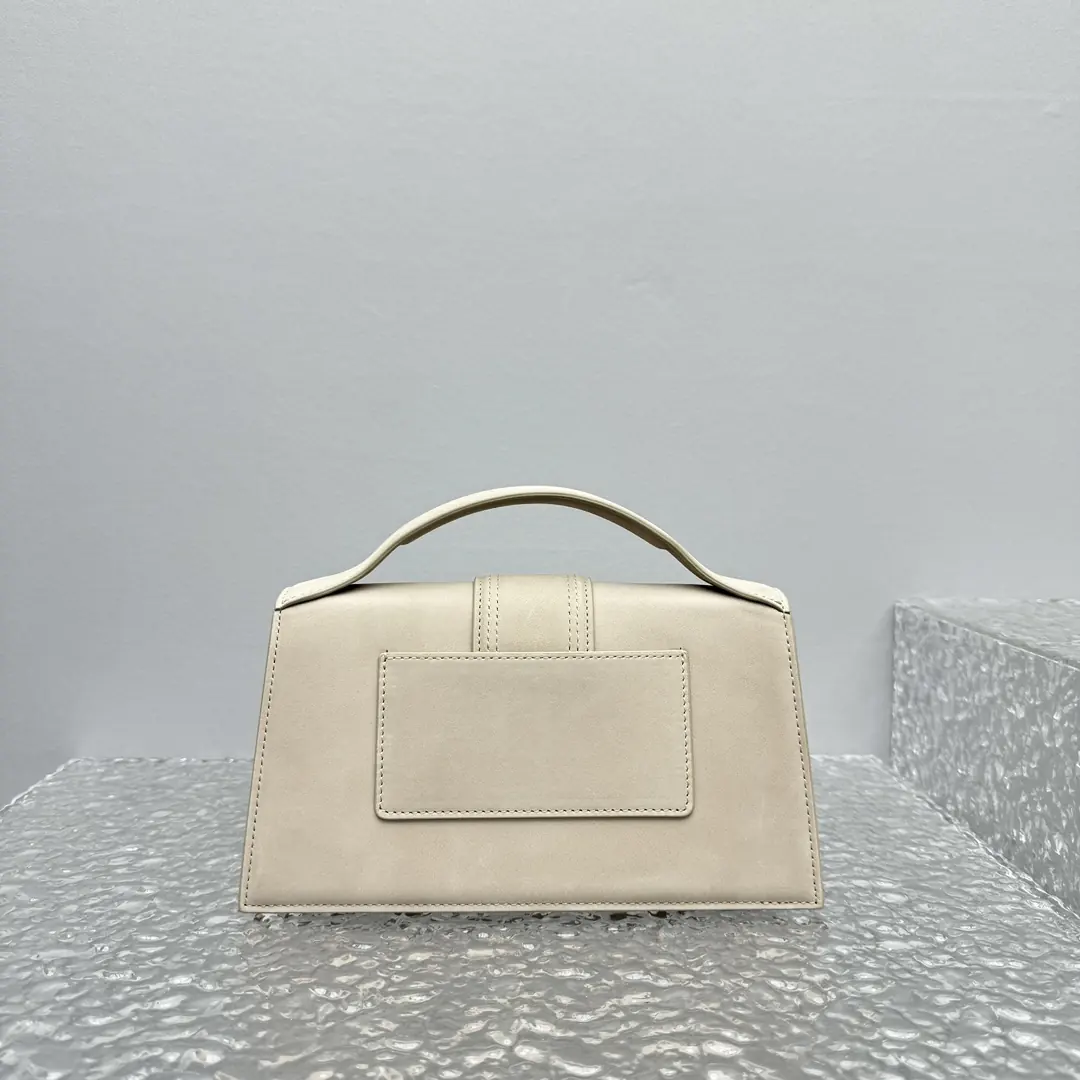 Jacquemus Style Beige Leather Crossbody Bag Lookbook Reference image 3