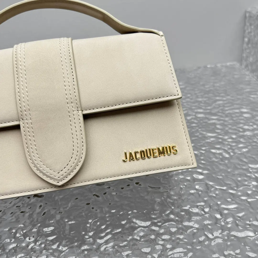 Jacquemus Style Beige Leather Crossbody Bag Lookbook Reference image 6