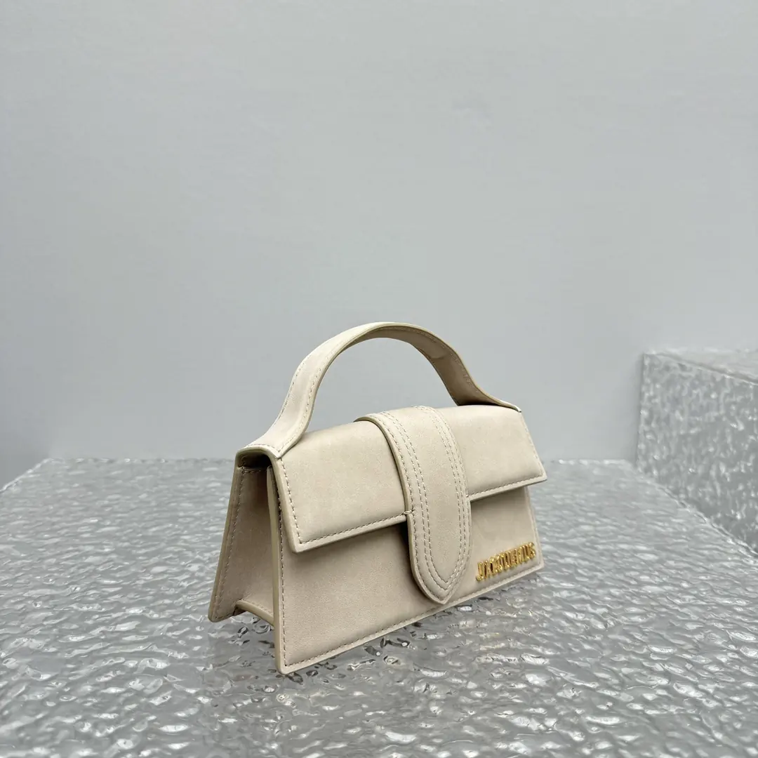 Jacquemus Style Beige Leather Crossbody Bag Lookbook Reference image 2