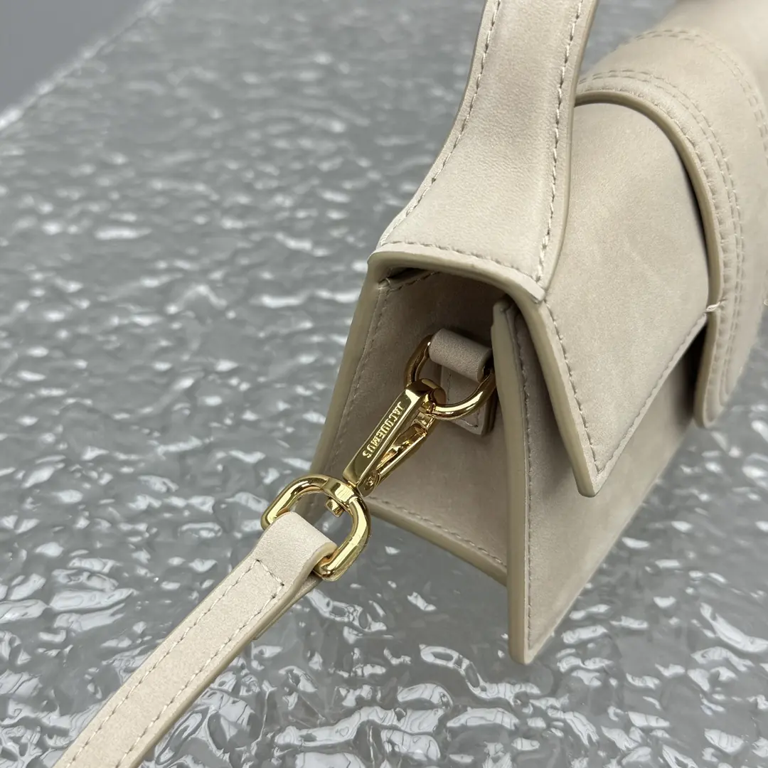 Jacquemus Style Beige Leather Crossbody Bag Lookbook Reference image 5