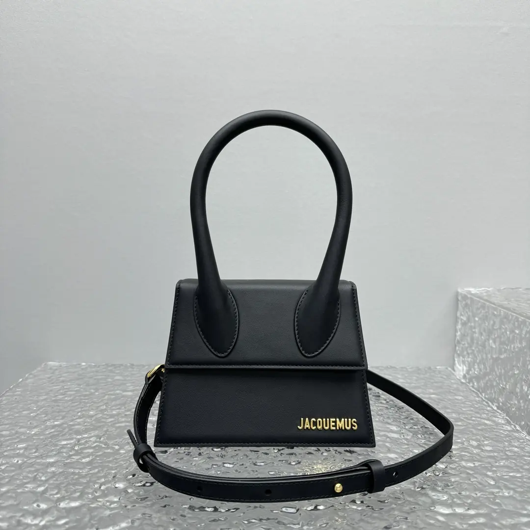Jacquemus Style Black Bag Lookbook Reference image 2