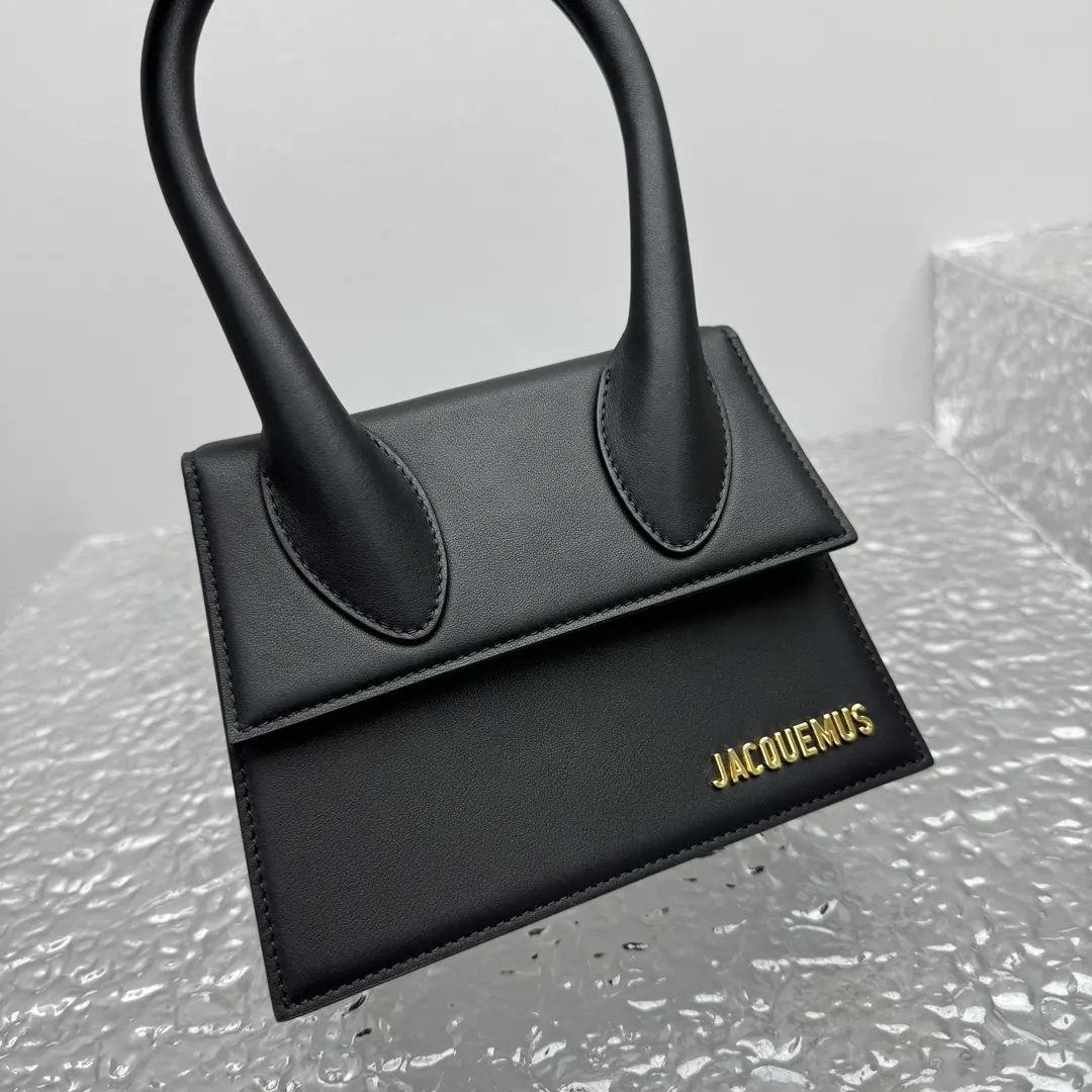Jacquemus Style Black Bag Lookbook Reference image 5