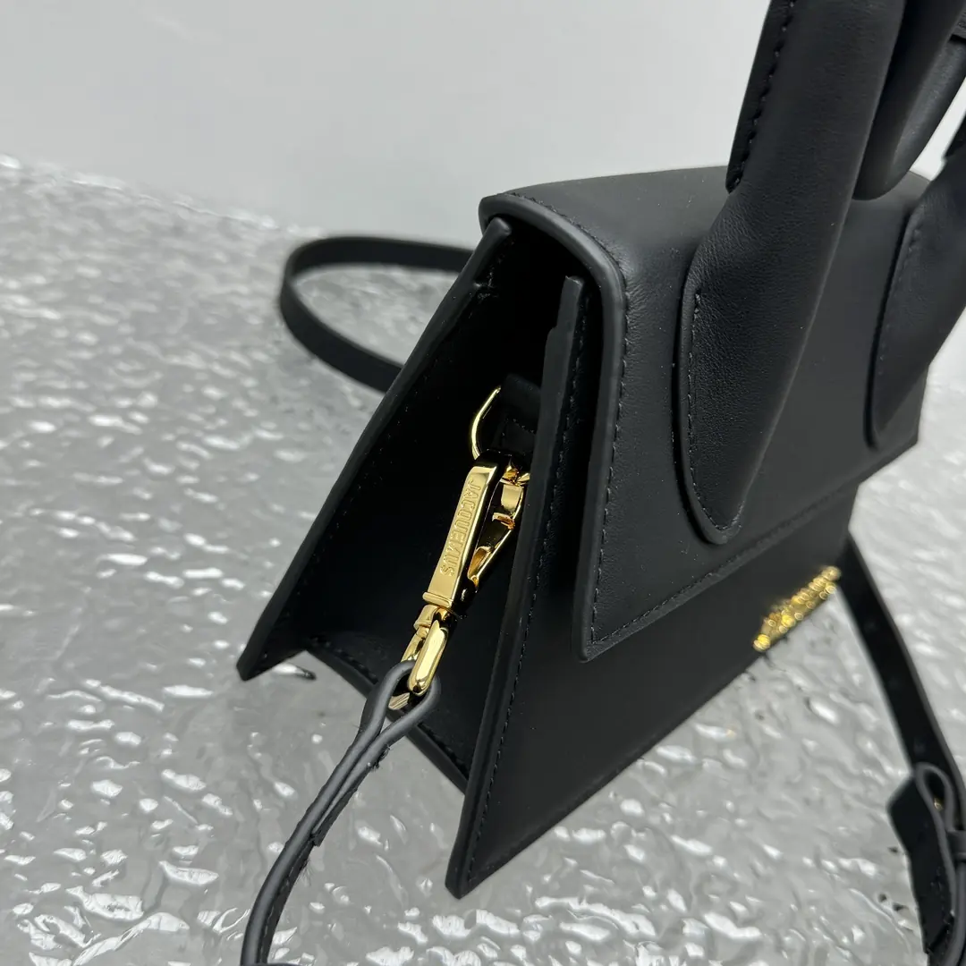 Jacquemus Style Black Crossbody Bag Lookbook Reference image 5