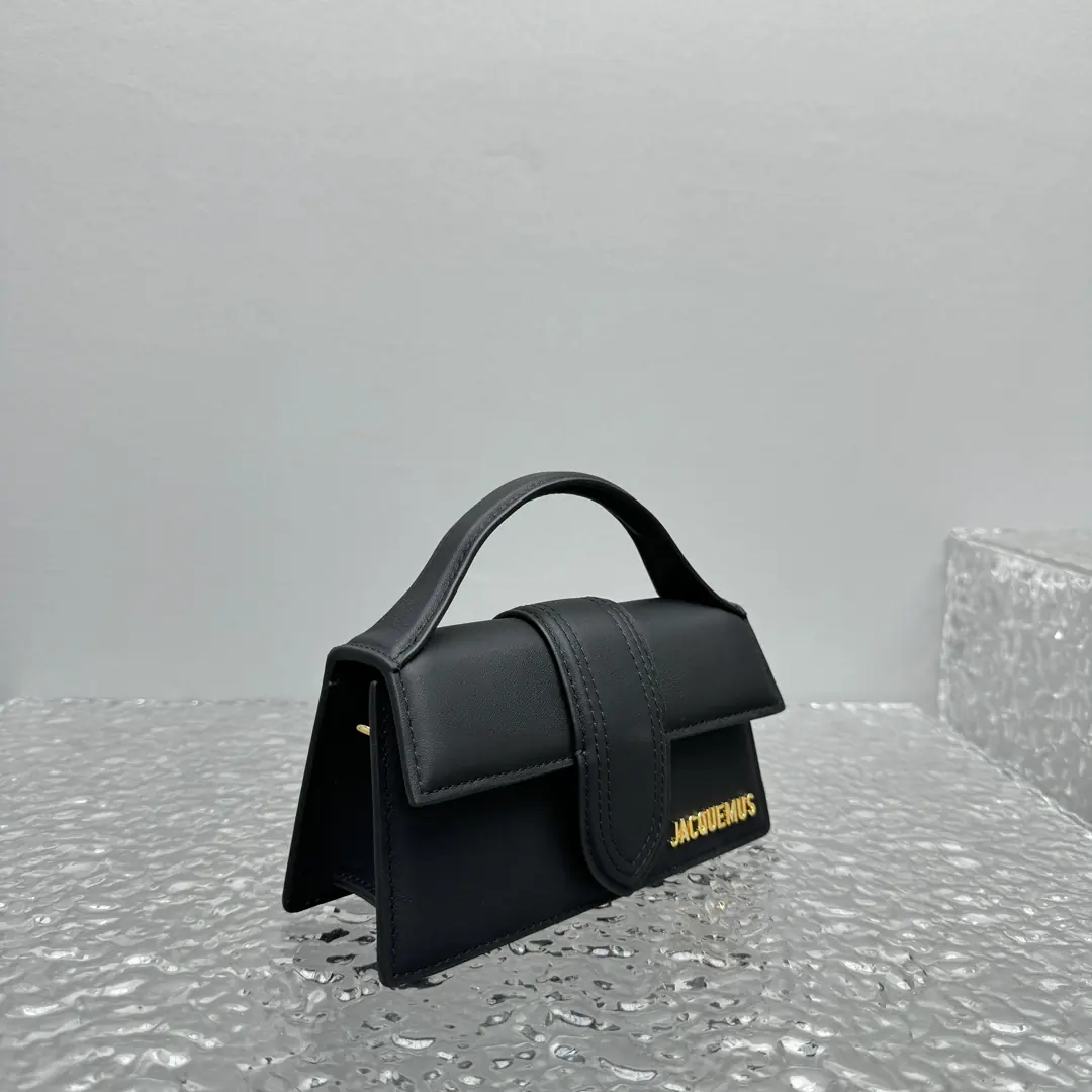 Jacquemus Style Black Leather Crossbody Bag Lookbook Reference image 3